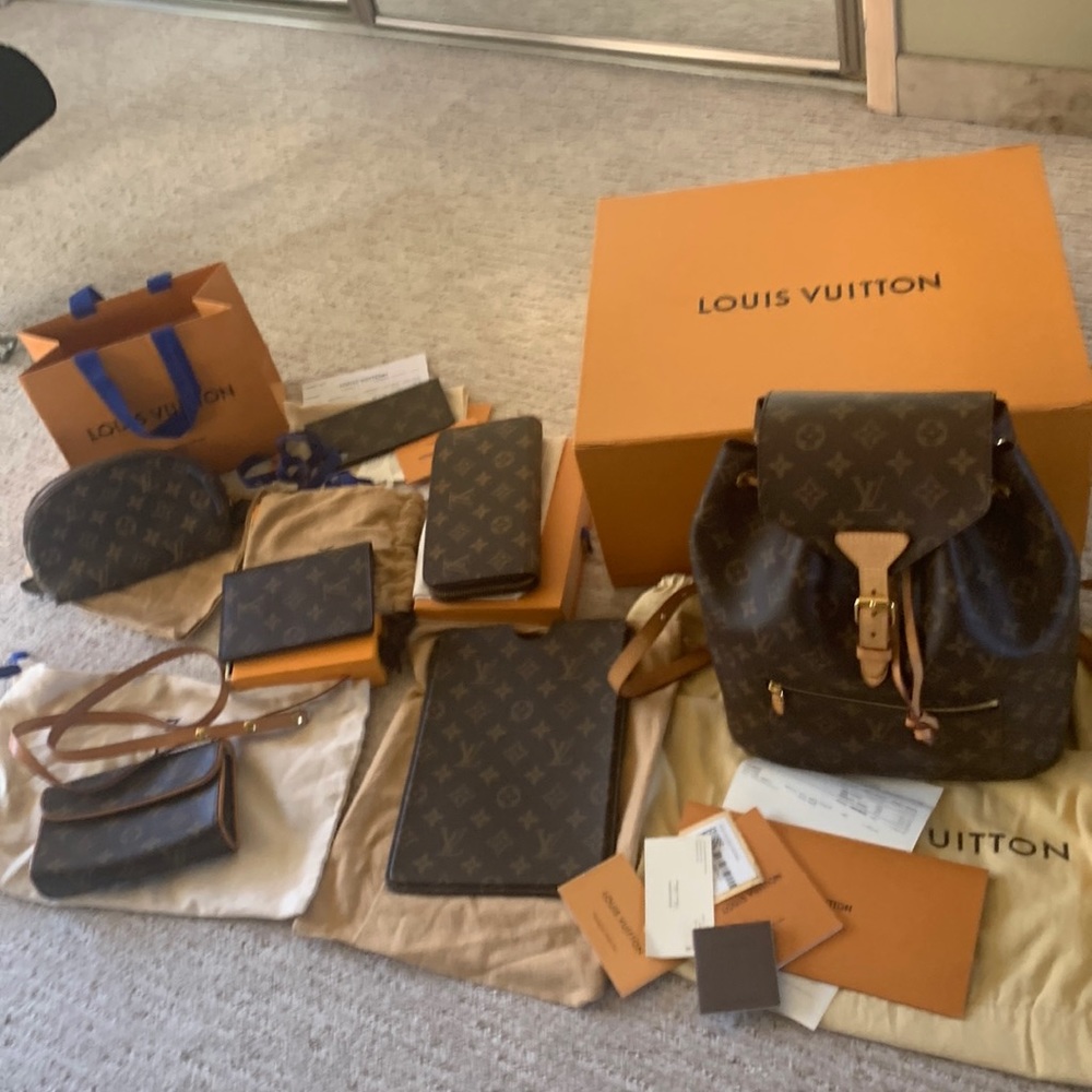 Louis Vuitton Montsouris Monogram Backpack Travel Set